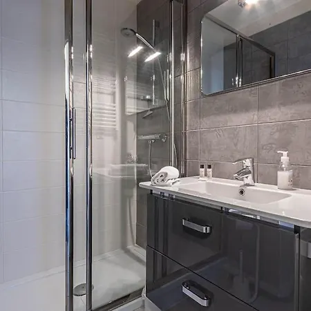 Les Acacias - Cosy - A 10 Min *