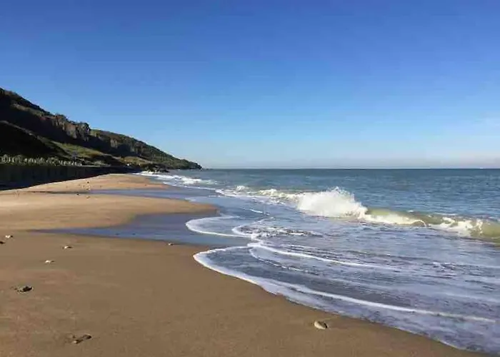 Les Acacias - Cosy - A 10 Min *